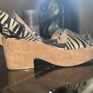 HM Zebra Platfrom Heels
